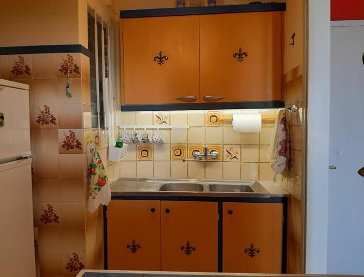 Μαγευτικο Ηλιβασιλεμα Μαρμαρι Ευβοιας Apartment Marmari  Exterior foto